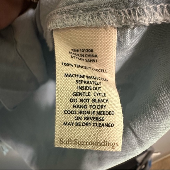 Soft Surroundings XL Asymmetrical Tencel Tunic Top Denim Blue Chambray Lagenlook - Picture 6 of 7